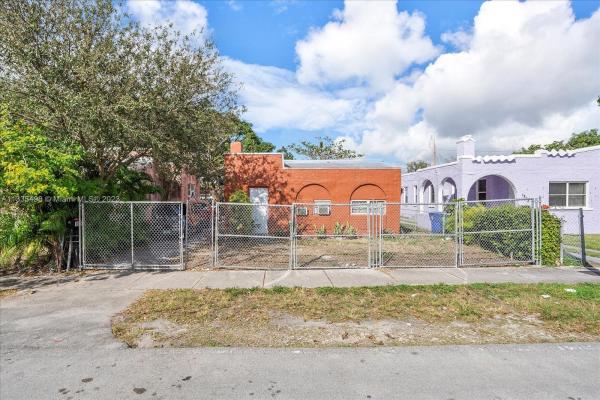 17th Avenue Manor, 1839 NW 49th St, Miami, Florida 33142, image 2