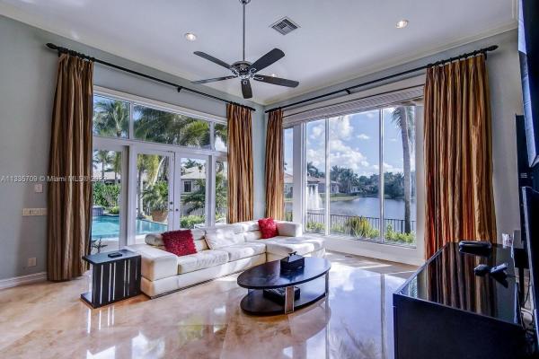 Hawks Landing, 770 Leigh Palm Ave, Fort Lauderdale, Florida 33324, image 1