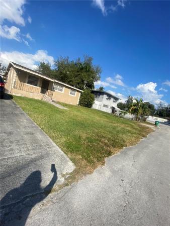 Starck Properties, 1711 NW 108th St, Westview, Florida 33167, image 1