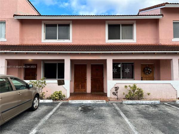 Doral Court, 8013 Lake Dr #201, Doral, Florida 33166, image 1
