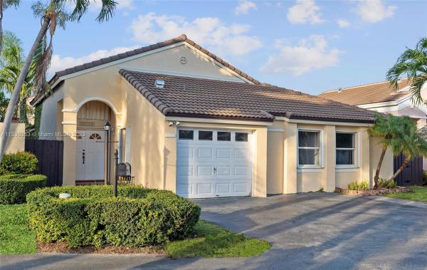 Poinciana At Kendall, 11771 SW 94th St, Kendall, Florida 33186, image 1