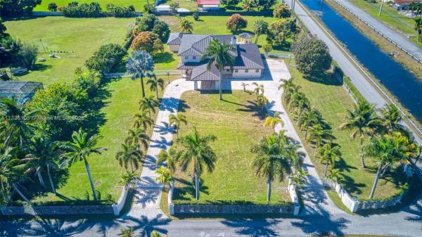 Country Club Ranches, 4100 SW 139th Ave, Miramar, Florida 33027, image 1