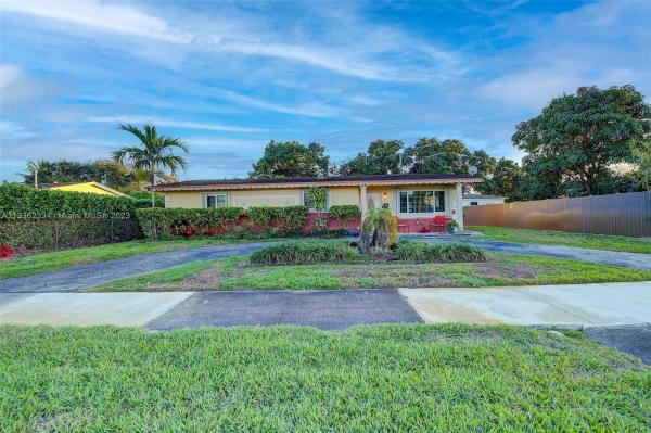 Bankers, 3340 NW 182nd St, Miami Gardens, Florida 33056, image 1