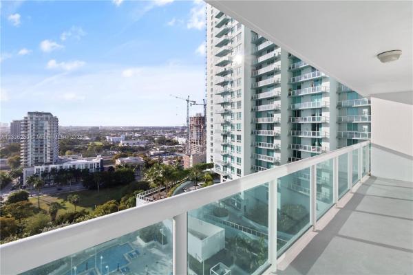 1800 Club, 1800 N Bayshore Dr #2006, Miami, Florida 33132, image 2