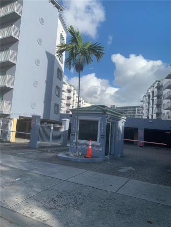 River Run South, 2475 NW 16th St Rd #209, Miami, Florida 33125, image 2