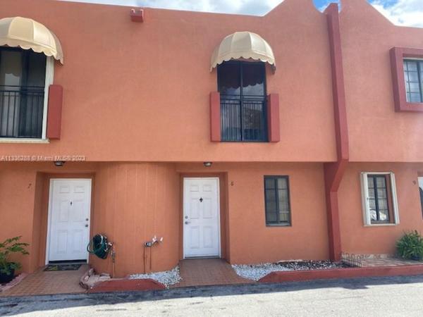 Dream Villas, 8454 NW 8th St #8, Fountainebleau, Florida 33126, image 1