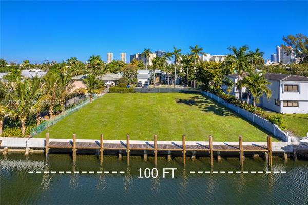 Golden Isles, 413 Alamanda Dr, Hallandale Beach, Florida 33009, image 1