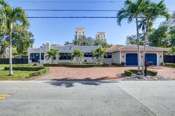 Bryan, 734 W Las Olas Blvd, Fort Lauderdale, Florida 33312, image 1