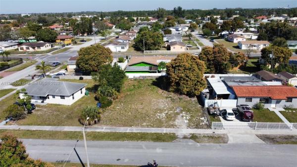 Riverdale Estates, 3111 NW 210th Ter, Miami Gardens, Florida 33056, image 1
