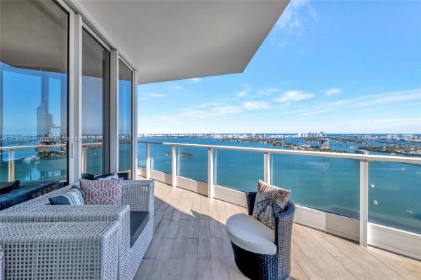 Paramount Bay, 2020 N Bayshore Dr #3902, Miami, Florida 33137, image 2