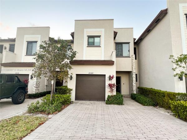 Andalucia At Via Ventura, 20586 NE 2nd Ct #20586, Ives Estates, Florida 33179, image 1