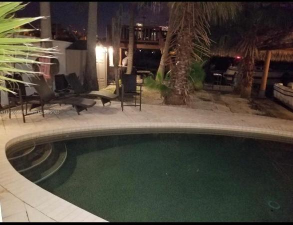 Spring Garden, Miami, Florida 33136, image 1