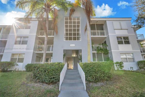 Le Club At Old Cutler, 8540 SW 212th St #202, Cutler Bay, Florida 33189, image 1