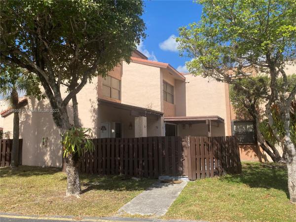 Indian Summer Village, 575 W Park Dr #105, Fountainebleau, Florida 33172, image 1