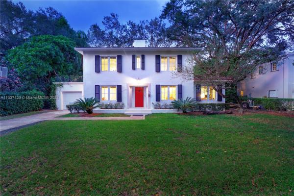 Coral Gables Country Club, 923 Escobar Ave, Coral Gables, Florida 33134, image 2