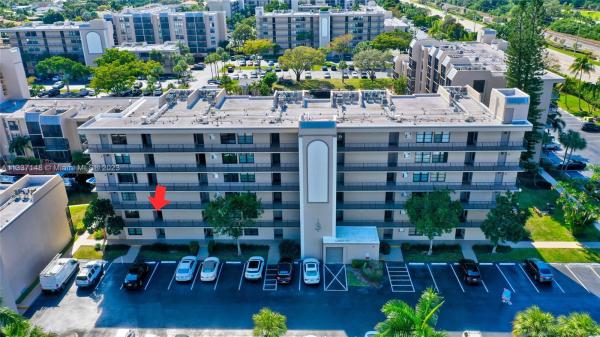 Boca Bayou, 3 Royal Palm Way #2010, Boca Raton, Florida 33432, image 2