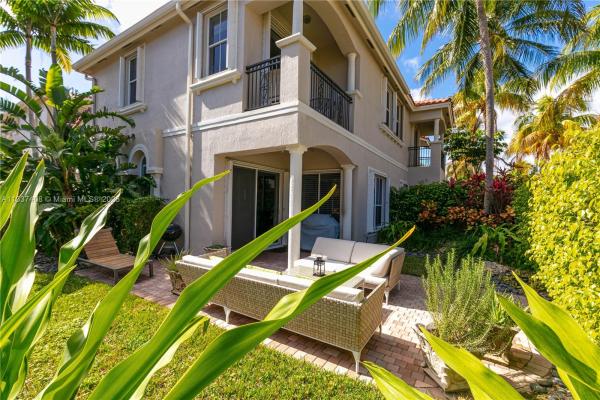 Harborview, 935 S Harbor Vw S 0, Hollywood, Florida 33019, image 1