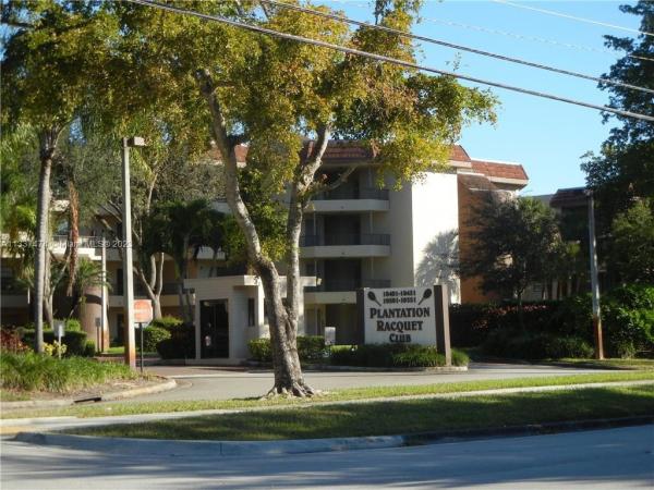 Plantation Racquet Club At Jacaranda, 10501 W Broward Blvd #201, Plantation, Florida 33324, image 1
