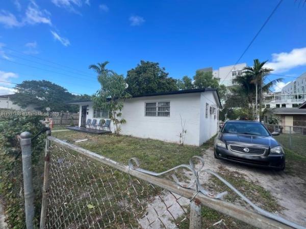 Mainard Manor, 5941 NW 7th Pl, Miami, Florida 33127, image 1
