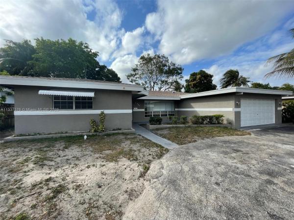 Melrose Manor, 451 SW 29th Ter, Fort Lauderdale, Florida 33312, image 2