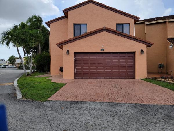 Tamiami Lakes, 13208 SW 10th Ln, Tamiami, Florida 33184, image 2