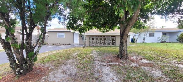 Miramar Tropical, 7916 Panama St, Miramar, Florida 33023, image 2