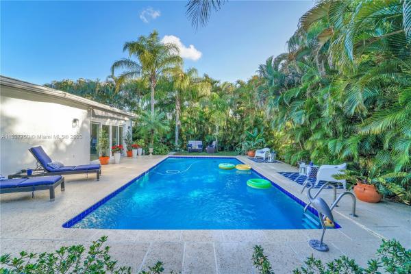Rymer, 14930 NE 8th Ave, Golden Glades, Florida 33161, image 1