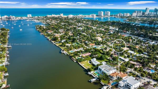 Hollywood Lakes, 1120 S Northlake Dr, Hollywood, Florida 33019, image 2