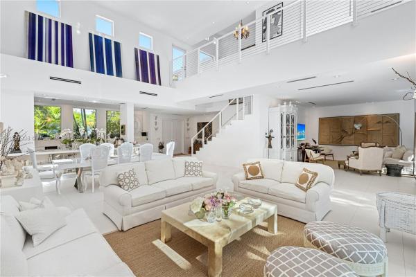 Tropical Isle Homes, 345 Harbor Ct, Key Biscayne, Florida 33149, image 1