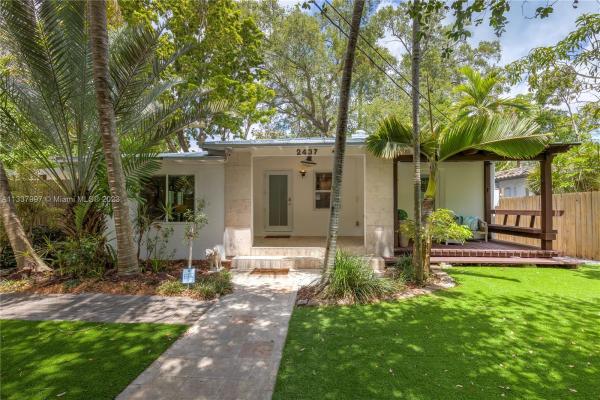 Silver Bluff Business Center, 2437 Tequesta Ln, Miami, Florida 33133, image 1