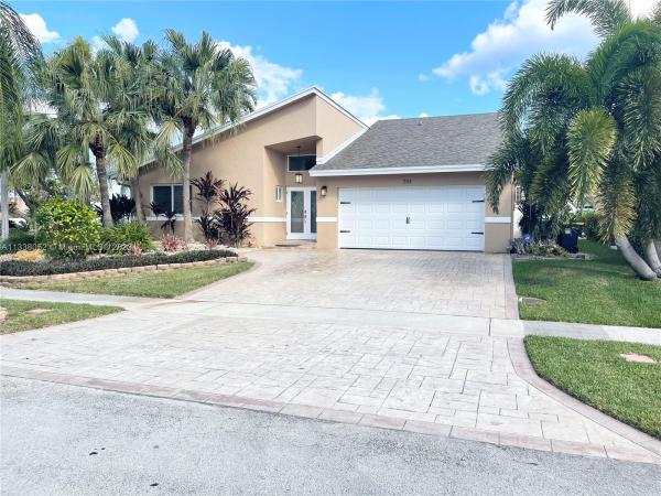 Town & Country Estates, 701 SE 3rd Ln, Dania Beach, Florida 33004, image 1