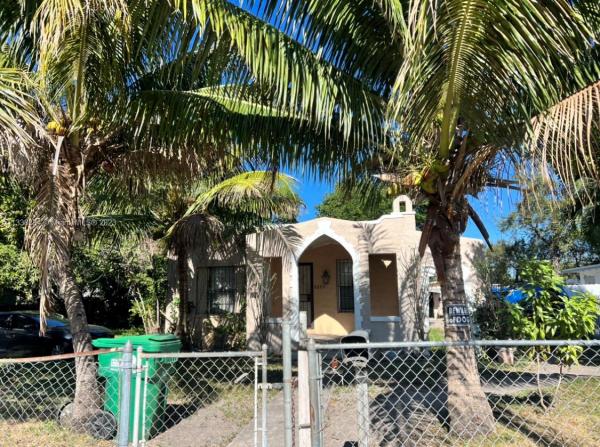 Opa-Locka Residential, 1111 Sesame St, Opa-Locka, Florida 33054, image 2