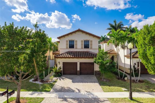 Sonoma At The Vineyards, 450 SE 33rd Ter, Homestead, Florida 33033, image 2