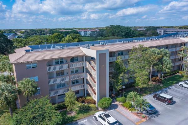 Abaco Village, 1601 Abaco Dr #B3, Coconut Creek, Florida 33066, image 1