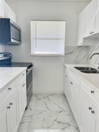Hallandale Park, 206 SE 9th Ct #2, Hallandale Beach, Florida 33009, image 1