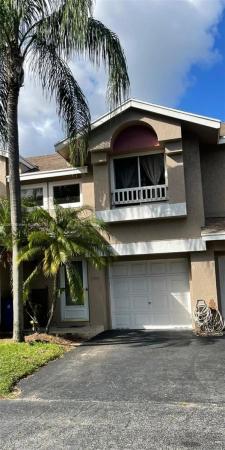 Discovery Pointe, 1881 Discovery Way, Deerfield Beach, Florida 33442, image 2