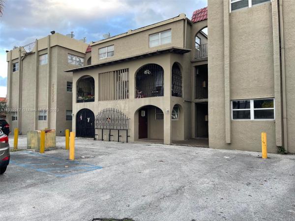 Tierra Del Sol, 6625 W 4th Ave #228, Hialeah, Florida 33012, image 1