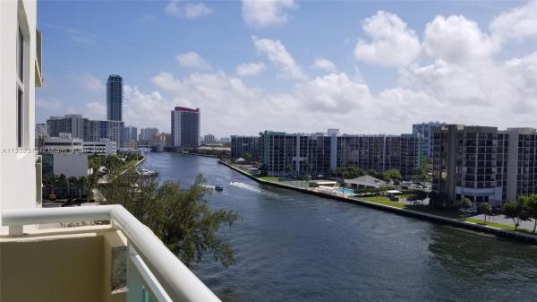 The Residences On Hollywood Beach, 3000 S Ocean Dr #804, Hollywood, Florida 33019, image 2