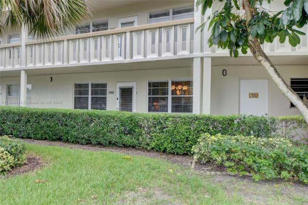 Ventnor, 1005 Ventnor G, Deerfield Beach, Florida 33442, image 2