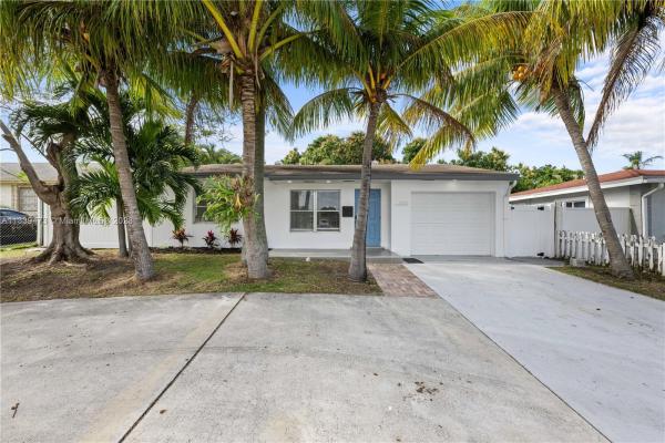 Mudano, 5521 Parker Ave, West Palm Beach, Florida 33405, image 1