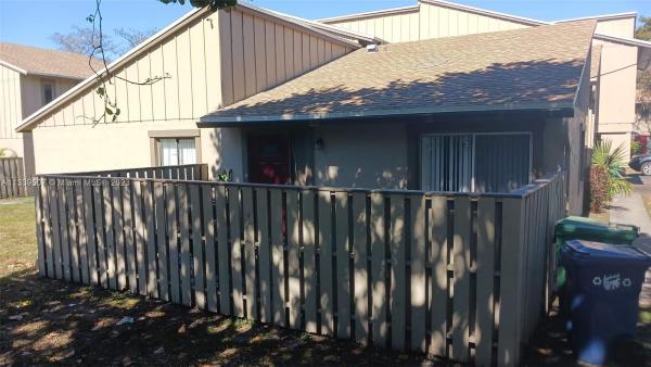 Habitat 2, 2053 NW 56th Ave #34-C, Lauderhill, Florida 33313, image 1