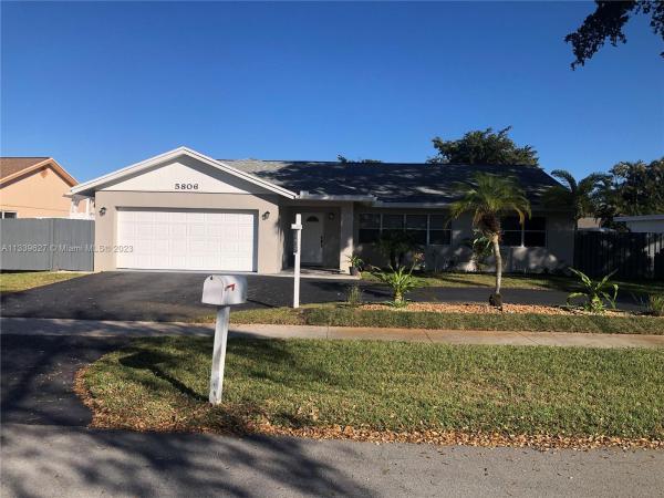 Flamingo Gardens West, 5806 SW 117th Ave, Cooper City, Florida 33330, image 1