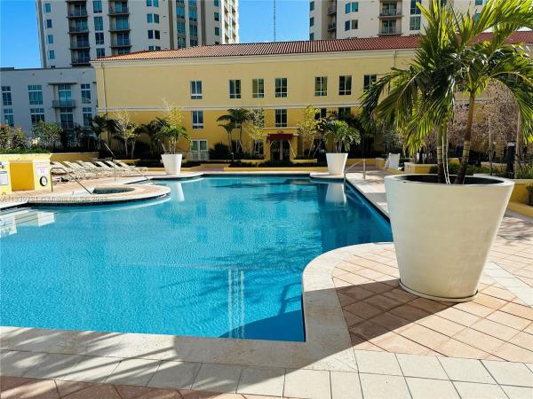 Toscano At Dadeland, 7355 SW 89th St #728N, Kendall, Florida 33156, image 2
