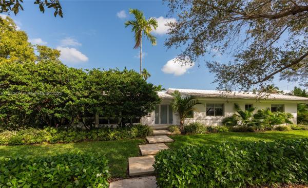 Bay Breeze Miami Shores, 1201 NE 102nd St, Miami Shores, Florida 33138, image 1