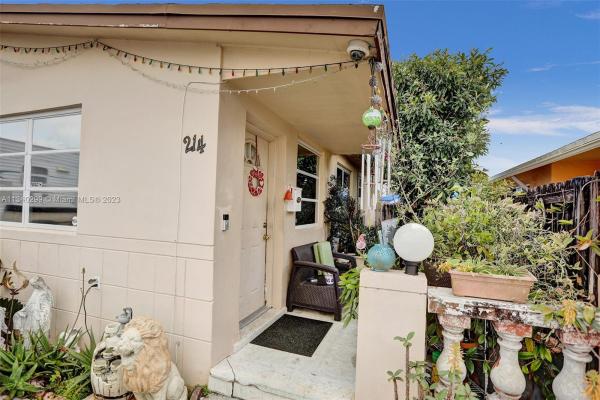 Saratoga Heights, 214 E 62nd St, Hialeah, Florida 33013, image 1