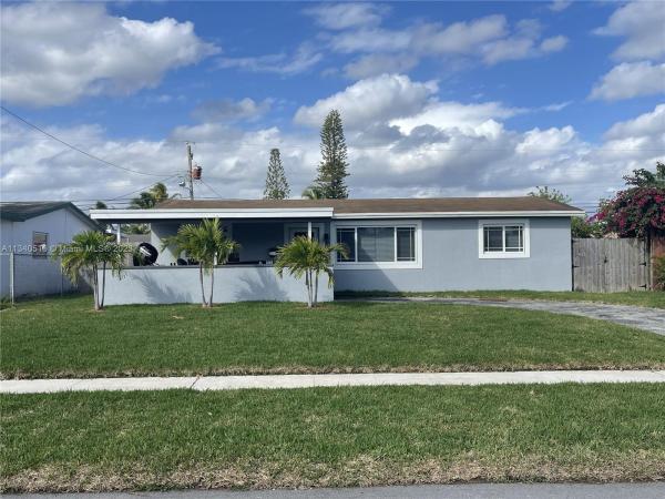 Driftwood Estates, 7661 Farragut St, Hollywood, Florida 33024, image 2