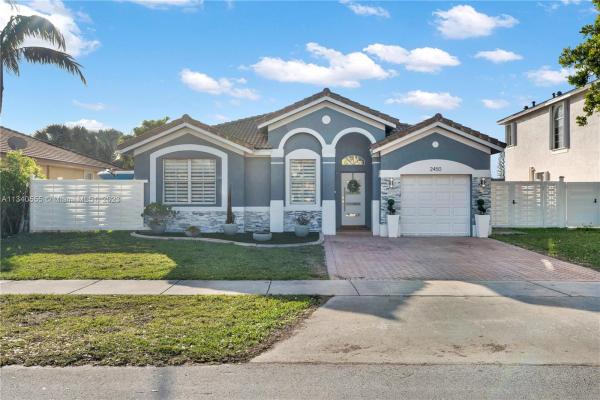 Sella, 2450 SW 148th Ct, University Park, Florida 33185, image 2