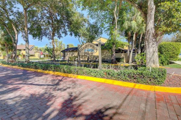 Gingerwood Place, 8727 Cleary Blvd, Plantation, Florida 33324, image 1