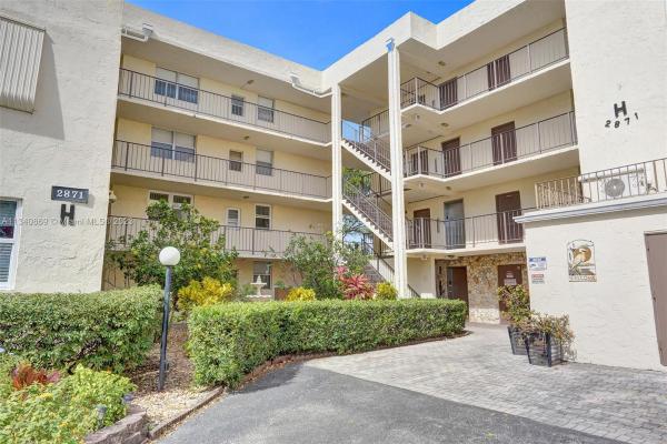 Somerset, 2871 Somerset Dr #209, Lauderdale Lakes, Florida 33311, image 2