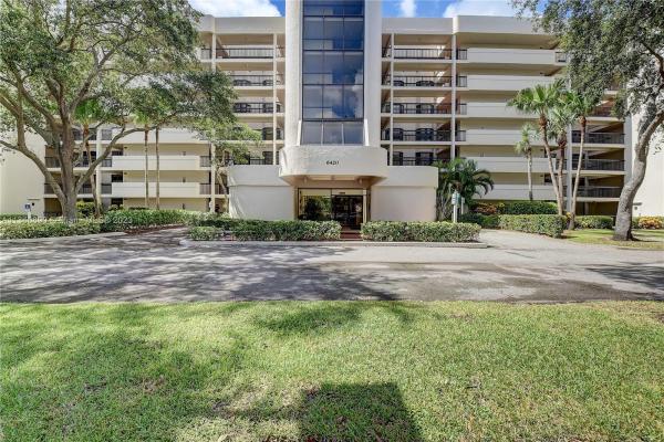 The Glens, 6420 Boca Del Mar Dr #103, Boca Raton, Florida 33433, image 1